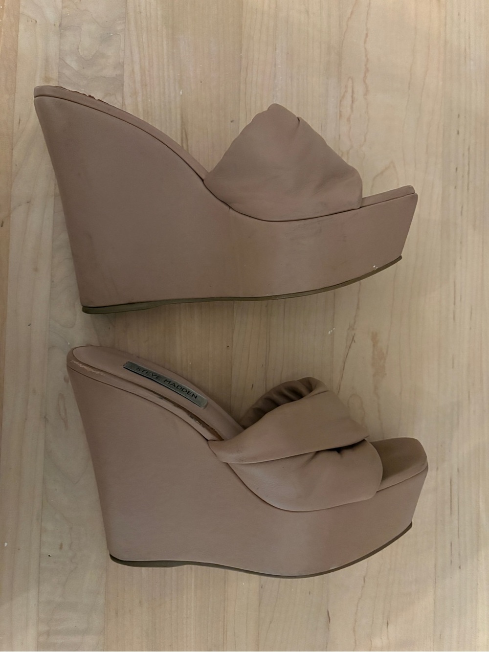 Steve Madden - Nude Wedge Slide Sandals with Knotted Upper